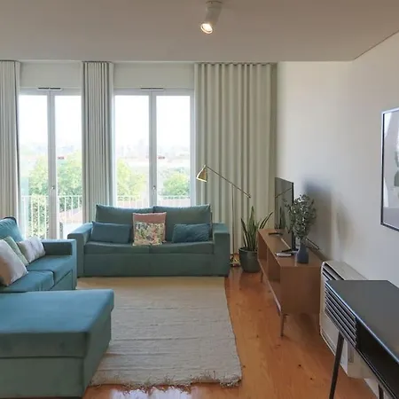 Batalha Mezzanine Penthouse *