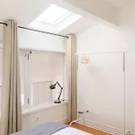 Batalha Mezzanine Penthouse Apartment *